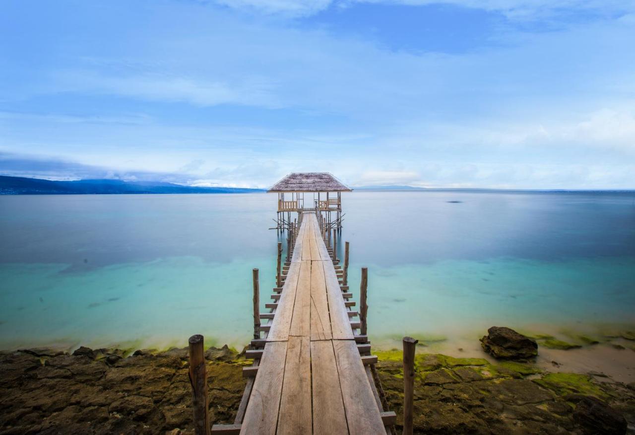 Hotel Santika Luwuk - Sulawesi Tengah Exterior foto